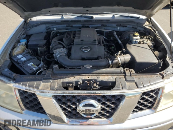 2008 Nissan Frontier SE z VIN 1N6AD07U08C426831, wystawiony jako Copart lot #61685355 z przebiegiem 149 564 mil mil oraz Czysty tytuł • Clean title. Historia ofert i sprzedaży dostępna na DreamBid. Obrazek 11.
