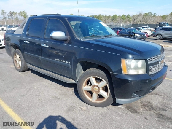 2008 Chevrolet Avalanche LS with VIN 3GNFK12308G224448, listed as a IAAI auction lot 41477612 with 208,365 mi miles. Bid and sale history available at carsss.com. Image 1.