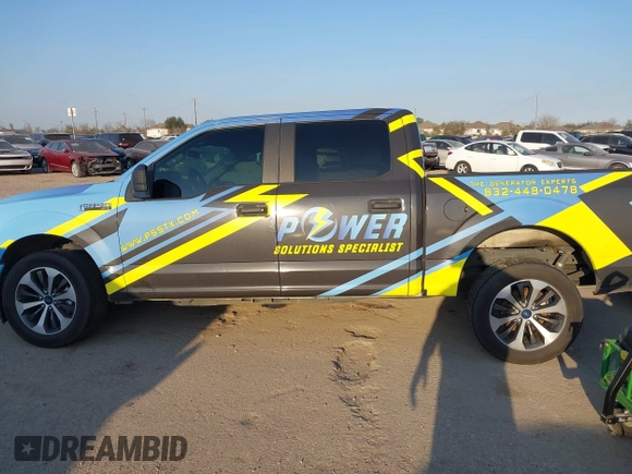2020 Ford F-150 XL with VIN 1FTEW1CP6LKD42922, listed as a IAAI auction lot 41698709 with 131,218 mi miles. Bid and sale history available at carsss.com. Image 14.