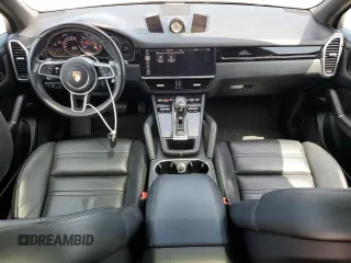 2019 Porsche Cayenne with VIN WP1AA2AY9KDA05256, listed as a Copart auction lot 61611175 with 64,148 mi miles and Salvage title. Bid and sale history available at DreamBid. Image 8.