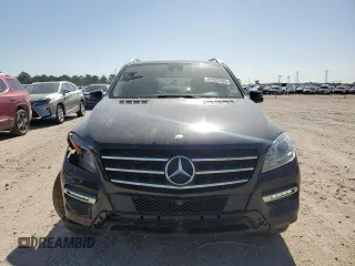 2015 Mercedes-Benz M ML 350 with VIN 4JGDA5JB8FA452465, listed as a Copart auction lot 52327605 with 92,609 mi miles and Salvage Title. Bid and sale history available at carsss.com. Image 5.