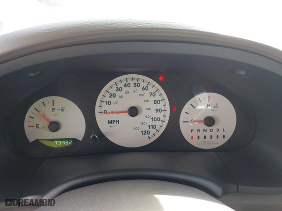2007 Chrysler Town & Country LWB LX with VIN 2A4GP44R57R166826, listed as a IAAI auction lot 41761230 with 73,432 mi miles. Bid and sale history available at carsss.com. Image 7.