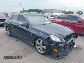 2012 Mercedes-Benz E 350 Luxury with VIN WDDHF5KB9CA594203, listed as a IAAI auction lot 42587838 with 190,097 mi miles and . Bid and sale history available at DreamBid. Image 1.