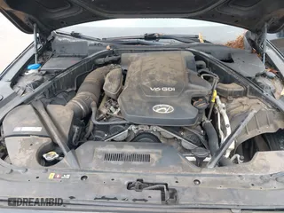 2016 Hyundai Genesis 3.8L with VIN KMHGN4JE3GU106717, listed as a IAAI auction lot 40319357 with 207,077 mi miles. Bid and sale history available at carsss.com. Image 10.
