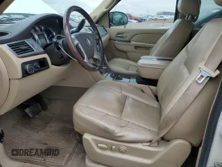 2011 Cadillac Escalade ESV Premium z VIN 1GYS4JEF6BR125500, wystawiony jako Copart lot #51917445 z przebiegiem 258 390 mil mil oraz Tytuł czysty. Historia ofert i sprzedaży dostępna na DreamBid. Obrazek 7.
