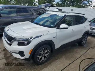 2021 Kia Seltos EX with VIN KNDERCAA9M7130571, listed as a Copart auction lot 53129064 with 28,092 mi miles and Salvage Title. Bid and sale history available at carsss.com. Image 1.