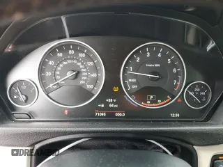 2017 BMW 3 Series 330i with VIN WBA8B9C38HK885925, listed as a Copart auction lot 86799814 with 71,095 mi miles and Salvage Title. Bid and sale history available at carsss.com. Image 9.