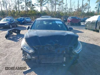 2018 Hyundai Sonata SE with VIN 5NPE24AF8JH727658, listed as a IAAI auction lot 41020748 with 134,254 mi miles and . Bid and sale history available at DreamBid. Image 13.