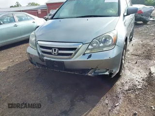 2007 Honda Odyssey EX-L z VIN 5FNRL38717B002725, wystawiony jako IAAI lot #42177209 z przebiegiem 226 706 mil mil oraz . Historia ofert i sprzedaży dostępna na DreamBid. Obrazek 17.