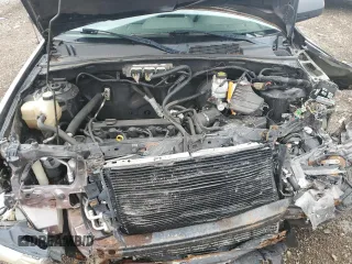 2010 Ford Escape XLT с VIN 1FMCU9D70AKD14536, выставлен на аукционе Copart как лот 54414855 с пробегом Не указан миль и Списание • Salvage title. История ставок и продаж доступна на DreamBid. Изображение 11.