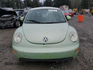 2000 Volkswagen Beetle GLS with VIN 3VWCA21C2YM408214, listed as a Copart auction lot 46713975 with 188,264 mi miles and Clean Title. Bid and sale history available at DreamBid. Image 5.
