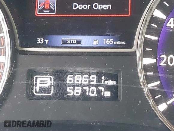 2019 Infiniti QX60 Luxe with VIN 5N1DL0MM3KC532832, listed as a IAAI auction lot 41576352 with 68,691 mi miles and . Bid and sale history available at DreamBid. Image 15.
