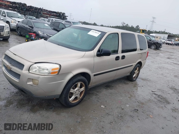 2007 Chevrolet Uplander LS Fleet z VIN 1GNDV23107D141034, wystawiony jako IAAI lot #41070034 z przebiegiem 231 907 mil mil oraz . Historia ofert i sprzedaży dostępna na DreamBid. Obrazek 18.