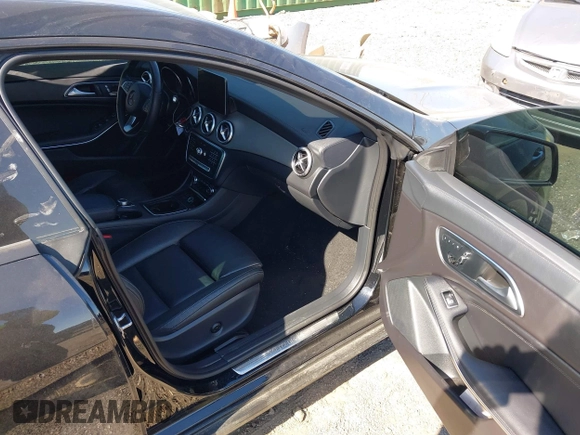 2018 Mercedes-Benz CLA 250 with VIN WDDSJ4GB5JN639845, listed as a IAAI auction lot 42042340 with 52,604 mi miles and . Bid and sale history available at DreamBid. Image 5.