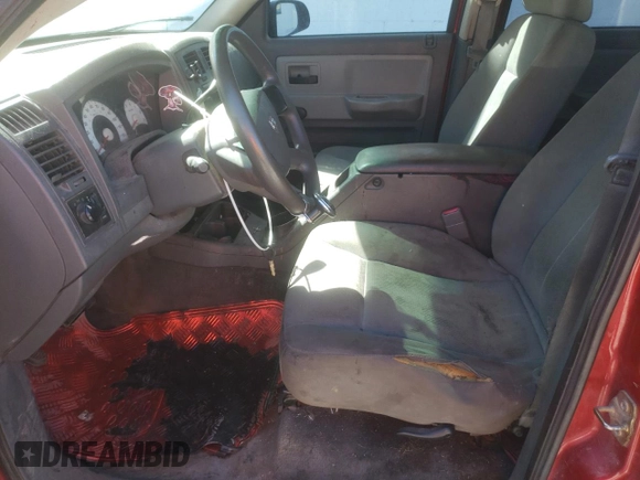 2006 Dodge Dakota ST with VIN 1D7HE28N06S523778, listed as a Copart auction lot 71536704 with 215,605 mi miles and Salvage Title. Bid and sale history available at carsss.com. Image 7.