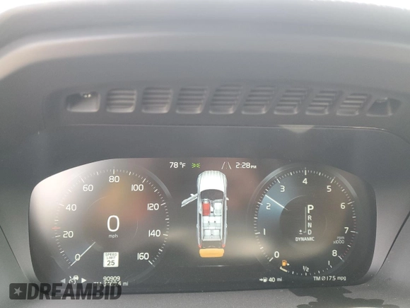 2018 Volvo XC90 Momentum z VIN YV4A22PK5J1209048, wystawiony jako Copart lot #52187925 z przebiegiem 90 909 mil mil oraz Szkody całkowita. Historia ofert i sprzedaży dostępna na DreamBid. Obrazek 9.