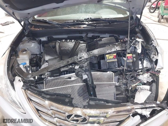 2011 Hyundai Sonata SE with VIN 5NPEC4AC6BH181110, listed as a IAAI auction lot 41394015 with 1 mi miles. Bid and sale history available at carsss.com. Image 10.