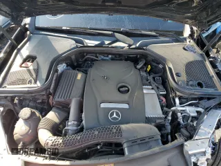 2017 Mercedes-Benz E 300 Luxury with VIN WDDZF4KB5HA045524, listed as a Copart auction lot 58699695 with 52,611 mi miles and Salvage title. Bid and sale history available at DreamBid. Image 11.