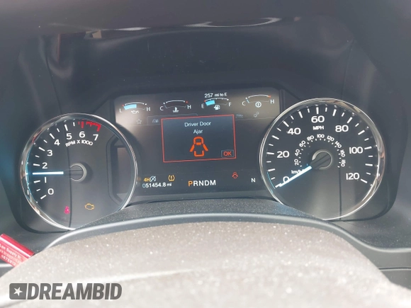 2019 Ford F-150 XL with VIN 1FTFW1E41KKE36759, listed as a IAAI auction lot 41728565 with 51,454 mi miles. Bid and sale history available at carsss.com. Image 7.