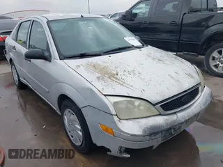 2007 Ford Focus S with VIN 1FAFP34N67W102803, listed as a IAAI auction lot 41739189 with 283,156 mi miles. Bid and sale history available at carsss.com. Image 1.