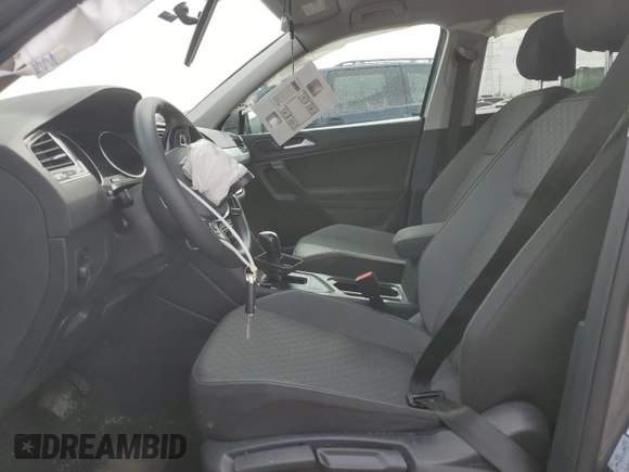 2021 Volkswagen Tiguan S with VIN 3VV1B7AX1MM012505, listed as a Copart auction lot 49625105 with 50,156 mi miles and Salvage Title. Bid and sale history available at DreamBid. Image 7.