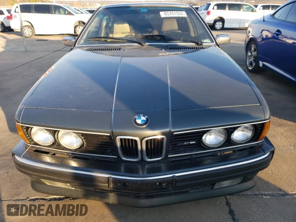 1987 BMW M6 z VIN WBAEE1405H2560004, wystawiony jako Copart lot #85741934 z przebiegiem 124 692 mil mil oraz Czysty tytuł • Clean title. Historia ofert i sprzedaży dostępna na DreamBid. Obrazek 5.