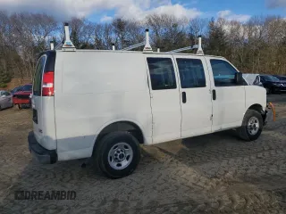 2023 GMC Savana Cargo z VIN 1GTW7AFP4P1188784, wystawiony jako Copart lot #88320445 z przebiegiem 55 278 mil mil oraz Szkoda całkowita • Salvage title. Historia ofert i sprzedaży dostępna na DreamBid. Obrazek 3.