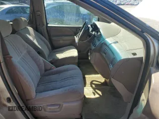 2001 Toyota Sienna LE with VIN 4T3ZF13C31U393555, listed as a Copart auction lot 76843924 with 159,957 mi miles and Clean Title. Bid and sale history available at carsss.com. Image 7.