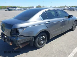 2009 Honda Accord LX с VIN JHMCP26339C015382, выставлен на аукционе IAAI как лот 42136568 с пробегом 166 086 миль миль и . История ставок и продаж доступна на DreamBid. Изображение 4.
