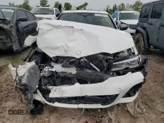 2021 BMW 3 Series M340i with VIN 3MW5U7J03M8C12479, listed as a Copart auction lot 49799845 with 39,303 mi miles and Salvage Title. Bid and sale history available at carsss.com. Image 5.