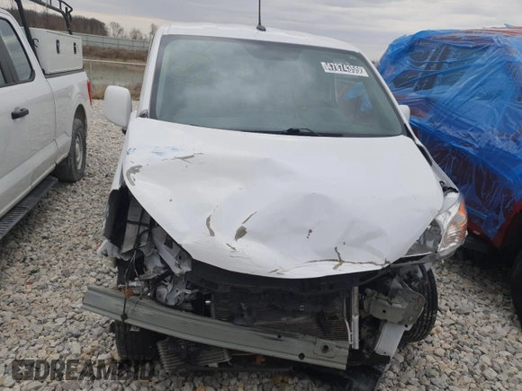2021 Nissan NV200 S z VIN 3N6CM0KN2MK700673, wystawiony jako Copart lot #47874355 z przebiegiem 71 906 mil mil oraz Czysty tytuł • Clean title. Historia ofert i sprzedaży dostępna na DreamBid. Obrazek 5.