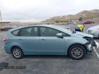 2015 Toyota Prius Two with VIN JTDZN3EU4FJ025444, listed as a IAAI auction lot 41560418 with 131,531 mi miles and . Bid and sale history available at DreamBid. Image 14.