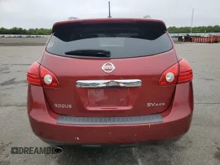 2011 Nissan Rogue SV z VIN JN8AS5MV1BW257562, wystawiony jako Copart lot #60112535 z przebiegiem 67 929 mil mil oraz Szkoda całkowita • Salvage title. Historia ofert i sprzedaży dostępna na DreamBid. Obrazek 6.