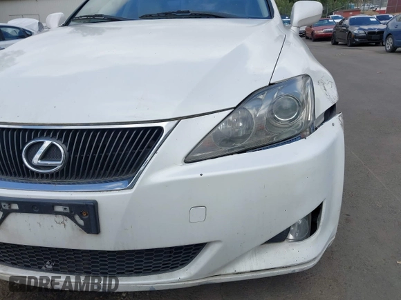 2007 Lexus IS with VIN JTHBK262072030183, listed as a IAAI auction lot 42136154 with 161,916 mi miles. Bid and sale history available at carsss.com. Image 12.