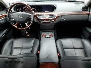 2007 Mercedes-Benz S 550 with VIN WDDNG71X37A082239, listed as a Copart auction lot 43157965 with 51,302 mi miles and Salvage Title. Bid and sale history available at DreamBid. Image 8.