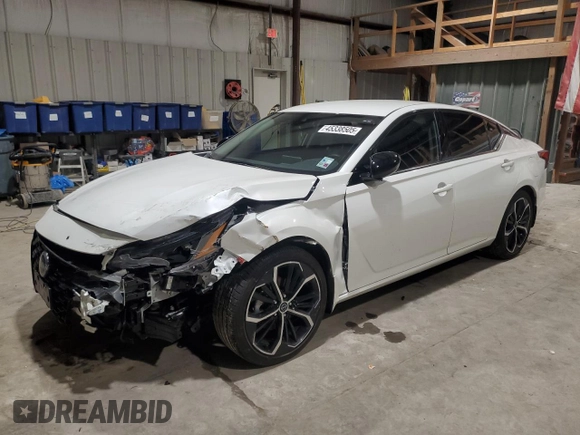 2024 Nissan Altima 2.5 SR with VIN 1N4BL4CV4RN400566, listed as a Copart auction lot 45338505 with 10,758 mi miles and Salvage Title. Bid and sale history available at carsss.com. Image 1.