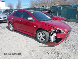 2014 Mitsubishi Lancer SE z VIN JA32V2FW2EU013431, wystawiony jako IAAI lot #41981618 z przebiegiem 132 105 mil mil oraz . Historia ofert i sprzedaży dostępna na DreamBid. Obrazek 1.