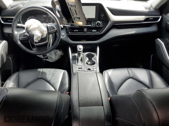 2023 Toyota Highlander L with VIN 5TDKDRBH5PS022426, listed as a Copart auction lot 55917045 with 82,610 mi miles and Salvage title. Bid and sale history available at DreamBid. Image 8.