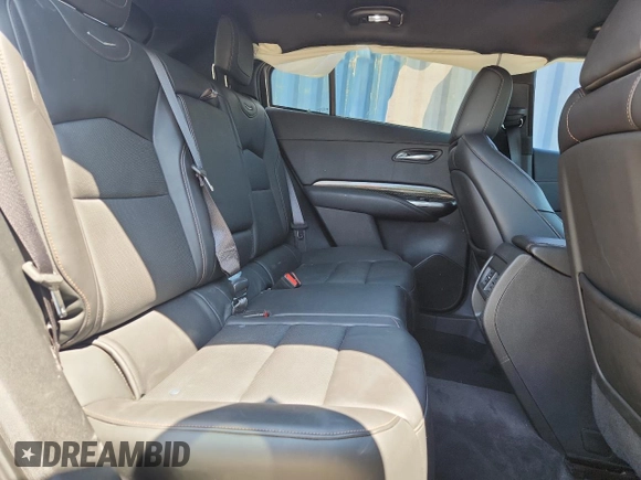 2020 Cadillac XT4 AWD Sport с VIN 1GYFZFR48LF017813, выставлен на аукционе Copart как лот 61940945 с пробегом 34 846 миль миль и Списание • Salvage title. История ставок и продаж доступна на DreamBid. Изображение 11.