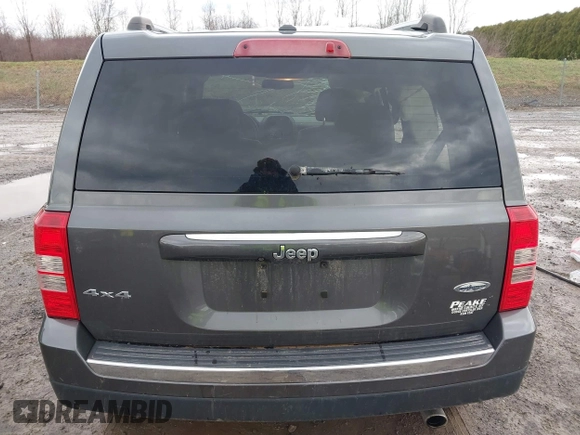 2017 Jeep Patriot High Altitude with VIN 1C4NJRFB8HD109679, listed as a IAAI auction lot 41953709 with 110,891 mi miles. Bid and sale history available at carsss.com. Image 17.