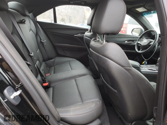 2024 Cadillac CT4 Sport z VIN 1G6DG5RK1R0111610, wystawiony jako Copart lot #44950015 z przebiegiem 10 733 mil mil oraz Czysty tytuł • Clean title. Historia ofert i sprzedaży dostępna na DreamBid. Obrazek 10.