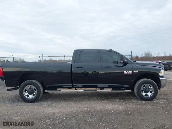 2018 Ram 2500 Tradesman with VIN 3C6UR5HJ9JG189592, listed as a IAAI auction lot 41919085 with 57,154 mi miles. Bid and sale history available at carsss.com. Image 14.