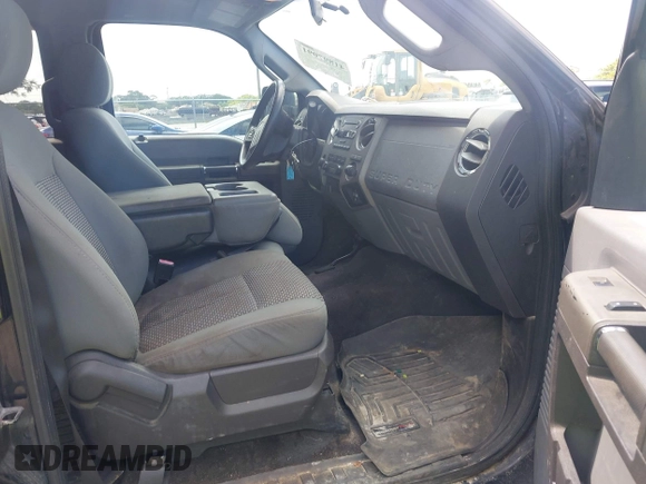 2012 Ford F-250 XL with VIN 1FT7W2BT1CEA06090, listed as a IAAI auction lot 41897091 with 205,163 mi miles and . Bid and sale history available at DreamBid. Image 5.