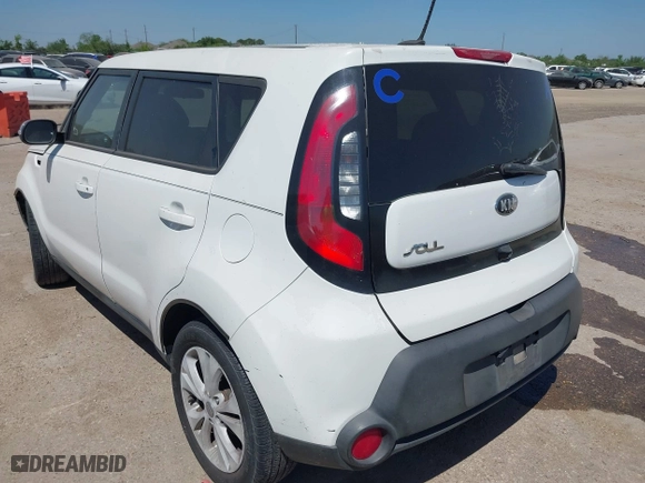 2014 Kia Soul + with VIN KNDJP3A53E7029843, listed as a IAAI auction lot 41981897 with 82,177 mi miles. Bid and sale history available at carsss.com. Image 3.