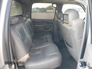 2004 Cadillac Escalade EXT z VIN 3GYEK62NX4G291260, wystawiony jako IAAI lot #41995991 z przebiegiem Nie podano mil oraz . Historia ofert i sprzedaży dostępna na DreamBid. Obrazek 8.