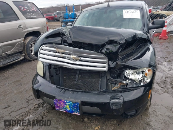 2006 Chevrolet HHR LS with VIN 3GNDA13D26S659418, listed as a IAAI auction lot 41196361 with 122,800 mi miles and . Bid and sale history available at carsss.com. Image 6.