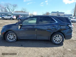 2022 Chevrolet Equinox LT with VIN 2GNAXUEV5N6140000, listed as a IAAI auction lot 41629013 with 57,626 mi miles. Bid and sale history available at carsss.com. Image 14.