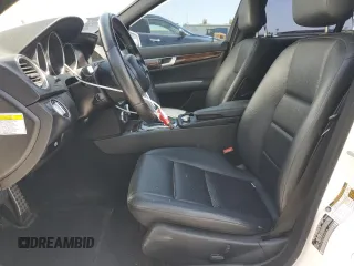 2014 Mercedes-Benz C 250 Sport with VIN WDDGF4HB2EA940916, listed as a Copart auction lot 62550455 with 91,691 mi miles and Salvage title. Bid and sale history available at DreamBid. Image 7.