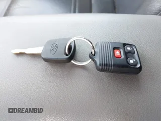 2000 Ford Explorer XLT z VIN 1FMZU73E7YZB60956, wystawiony jako IAAI lot #42218666 z przebiegiem 234 289 mil mil oraz . Historia ofert i sprzedaży dostępna na DreamBid. Obrazek 11.