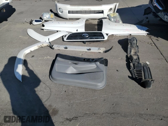 2006 Toyota Tacoma с VIN 5TEMU52N06Z179046, выставлен на аукционе Copart как лот 61205755 с пробегом 101 027 миль миль и Списание • Salvage title. История ставок и продаж доступна на DreamBid. Изображение 12.